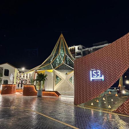 At Ayutthaya Hotel Bagian luar foto